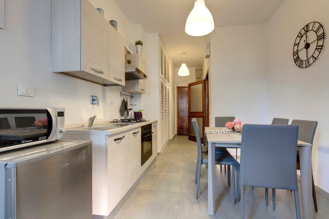 Lungarno Apartment By Mamo Флоренція Екстер'єр фото
