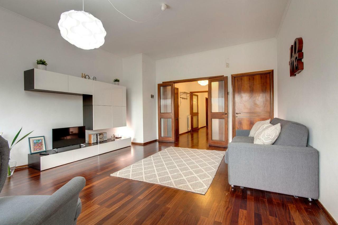 Lungarno Apartment By Mamo Флоренція Екстер'єр фото